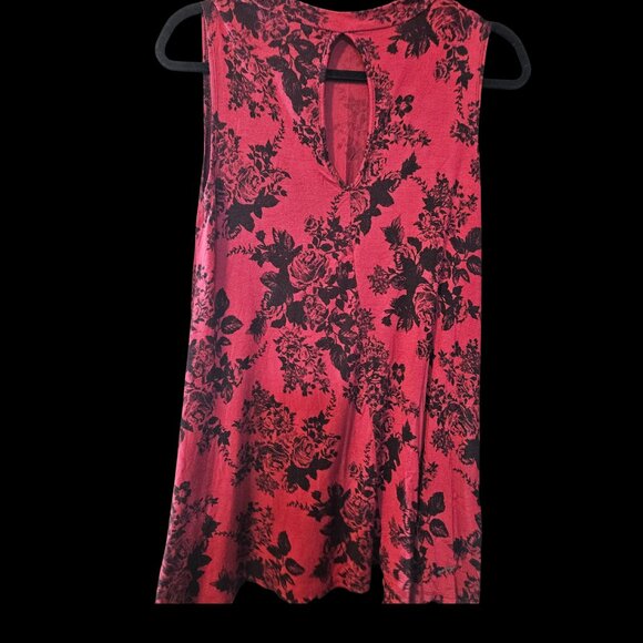 See You Monday Red & Black Floral Sleeveless Swing Dress Size Medium - Picture 4 of 5